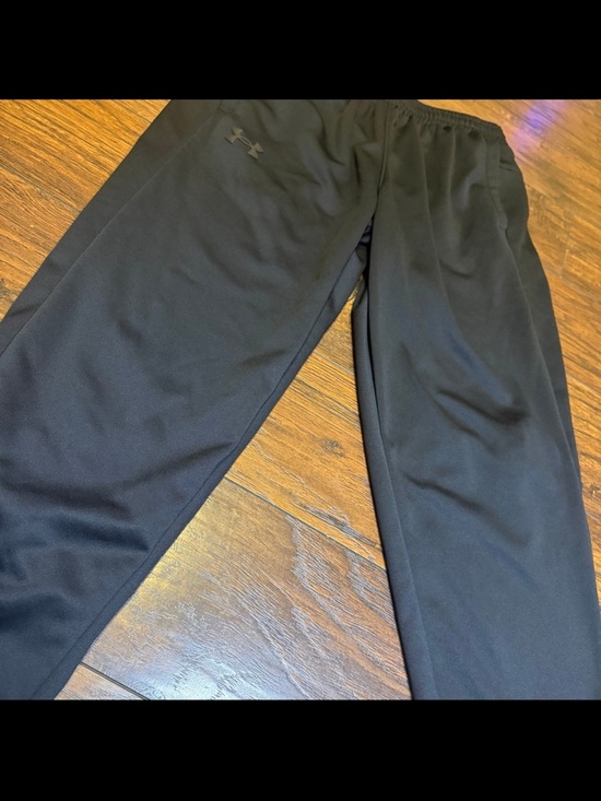 Under Armour Men's Black Fleece Jogger Pants 100% Polyester Activewear L Loose - Picture 2 of 11